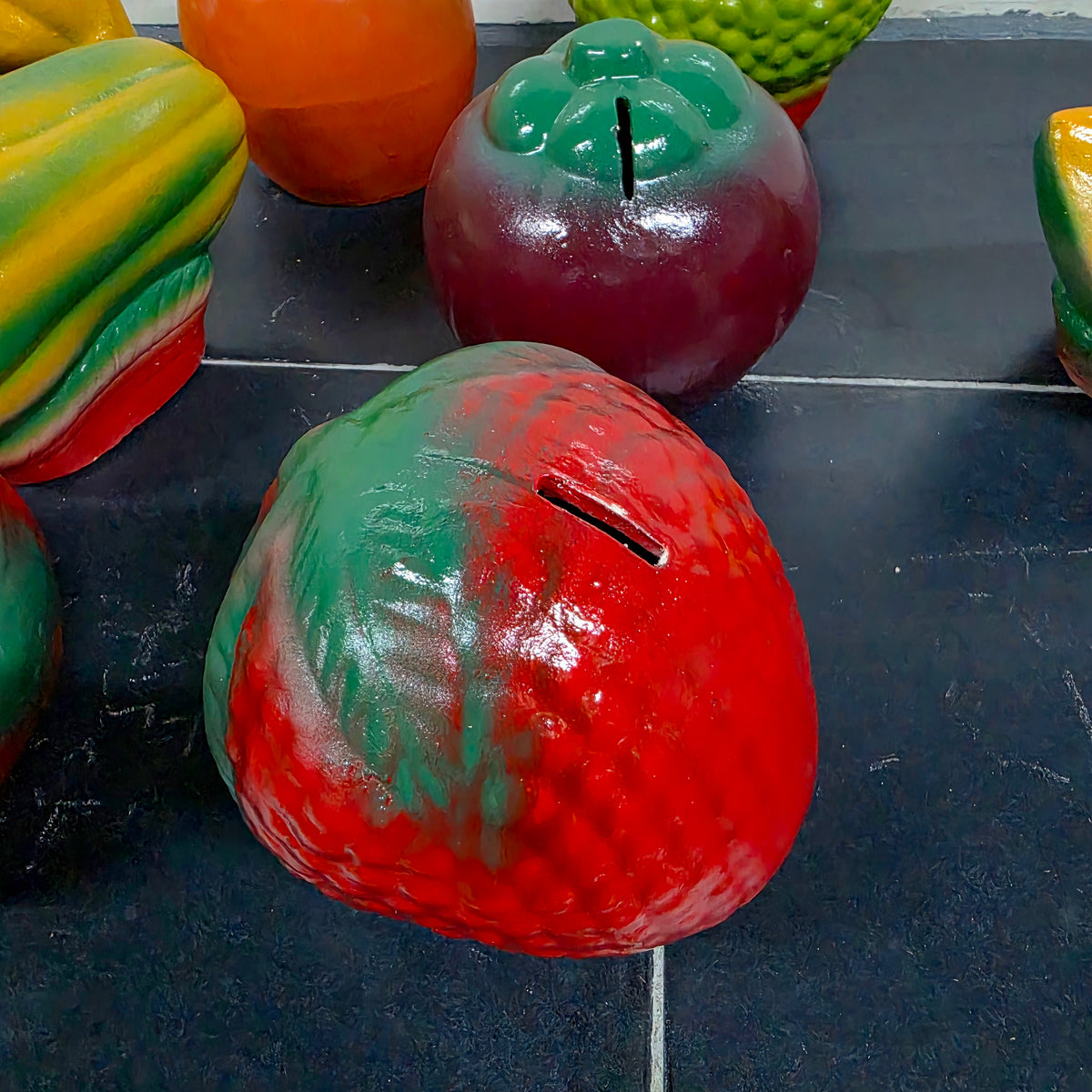 TABUNG DUIT BUAH ZAMAN KANAK-KANAK
