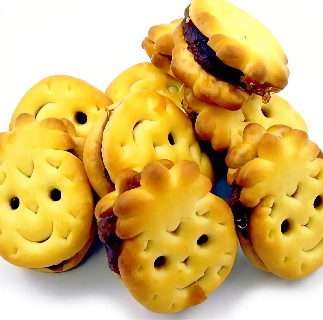 BISCUITS - MINI PINEAPPLE JAM/COCONUT JAM