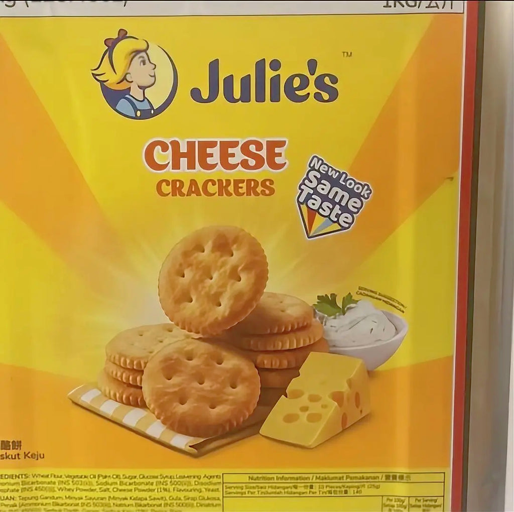 BISCUITS -  CHEESE CRACKERS